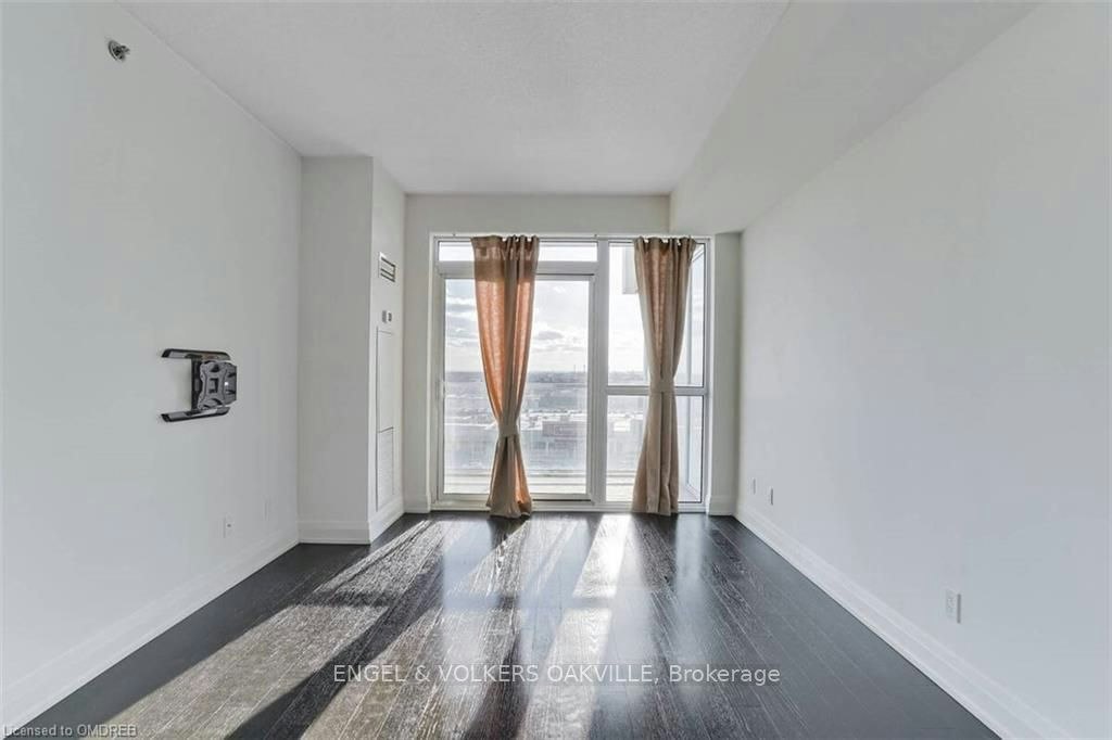 65 Speers 710 Road, Oakville, ON, L6K 0J1 - 5