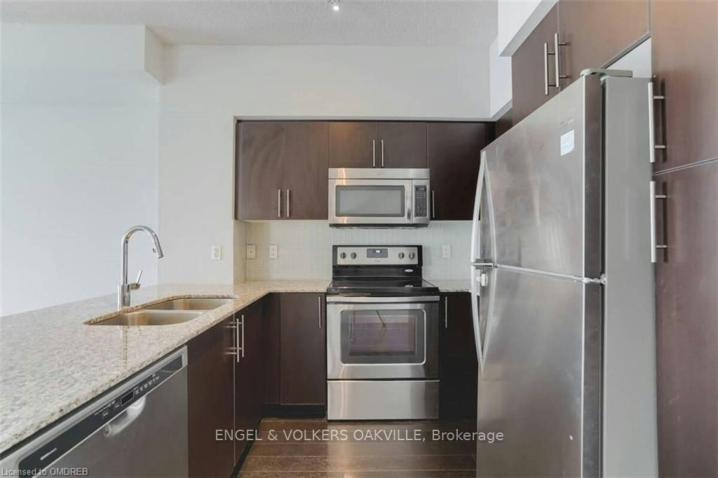65 Speers 710 Road, Oakville, ON, L6K 0J1 - 2