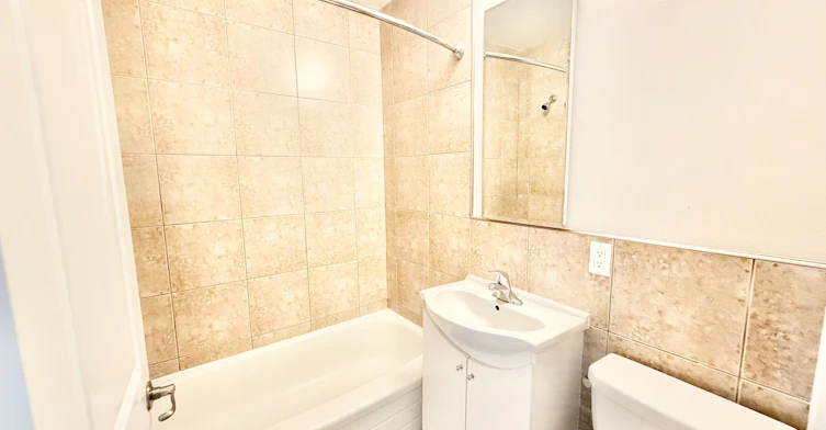 35-90 Twenty Fifth Street, Toronto, ON, M8V 3P9 - 6