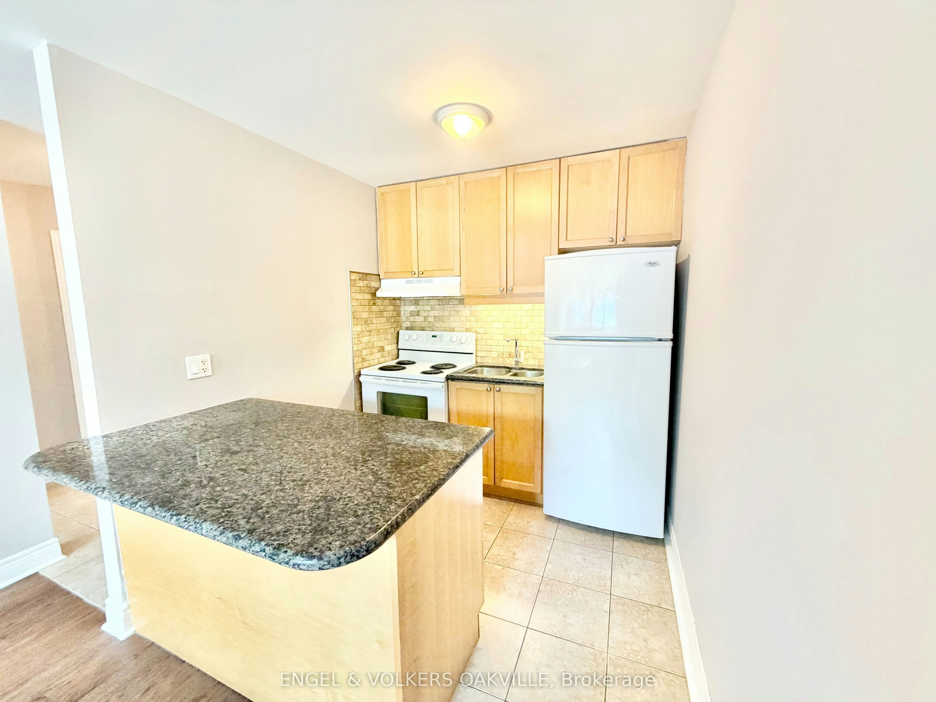 35-90 Twenty Fifth Street, Toronto, ON, M8V 3P9