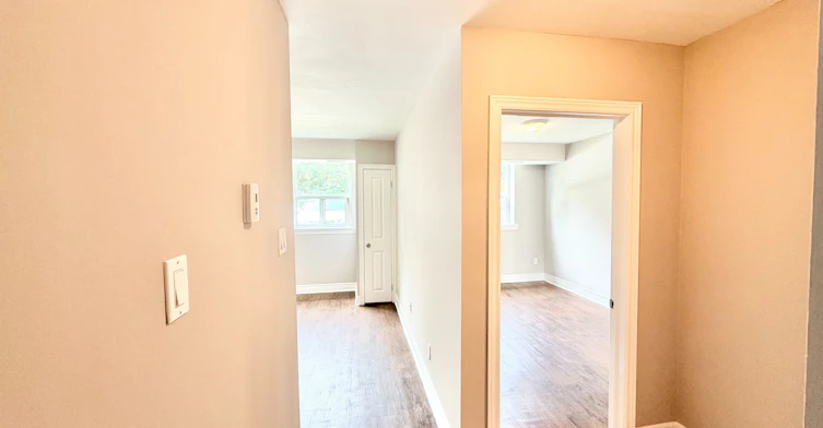 35-90 Twenty Fifth Street, Toronto, ON, M8V 3P9 - 4