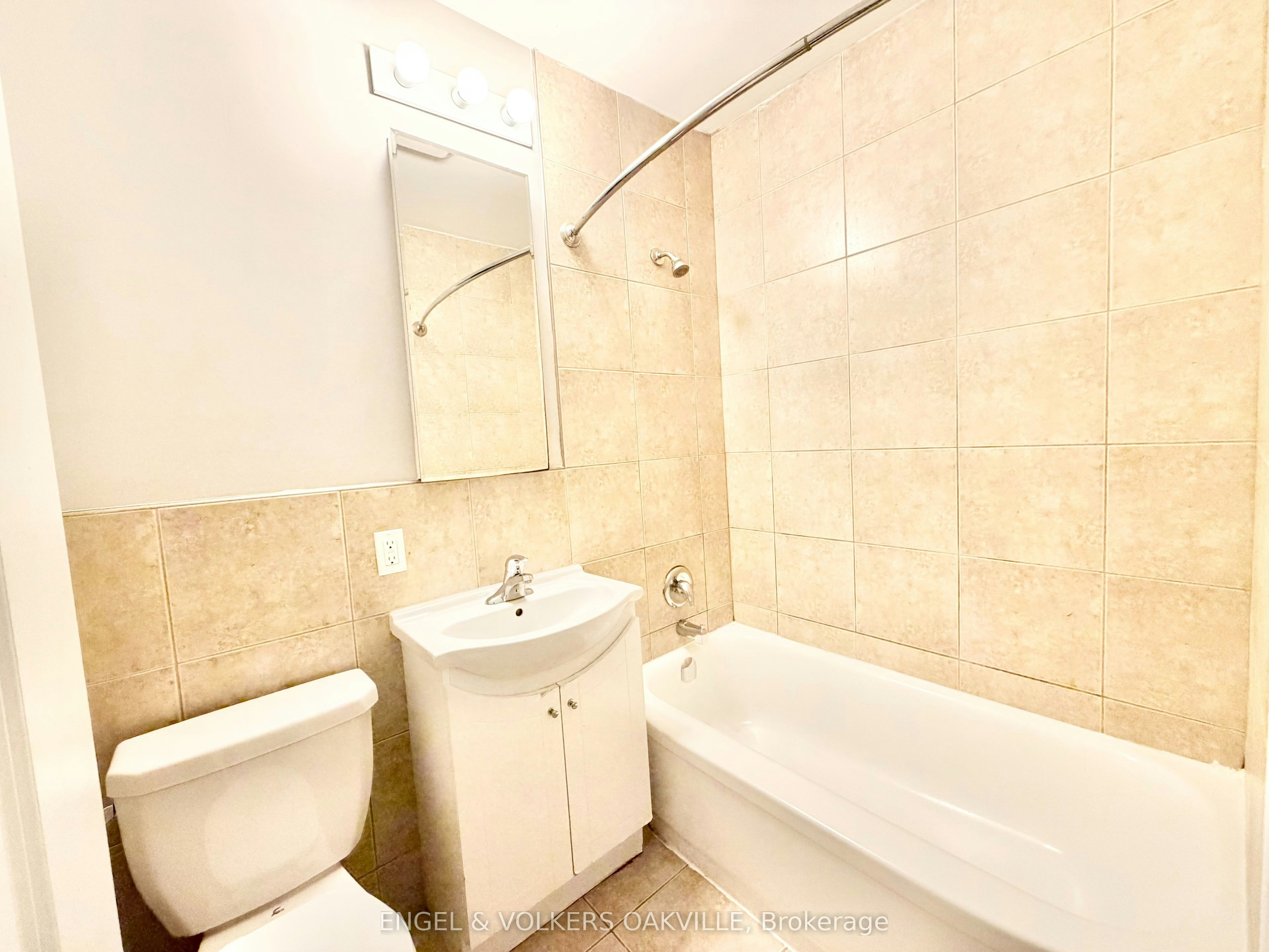 9-100 Twenty Fifth Street, Toronto, ON, M8V 3P9 - 6