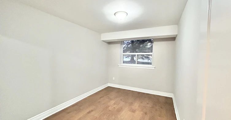 32-90 Twenty Fifth Street, Toronto, ON, M8V 3P9 - 5