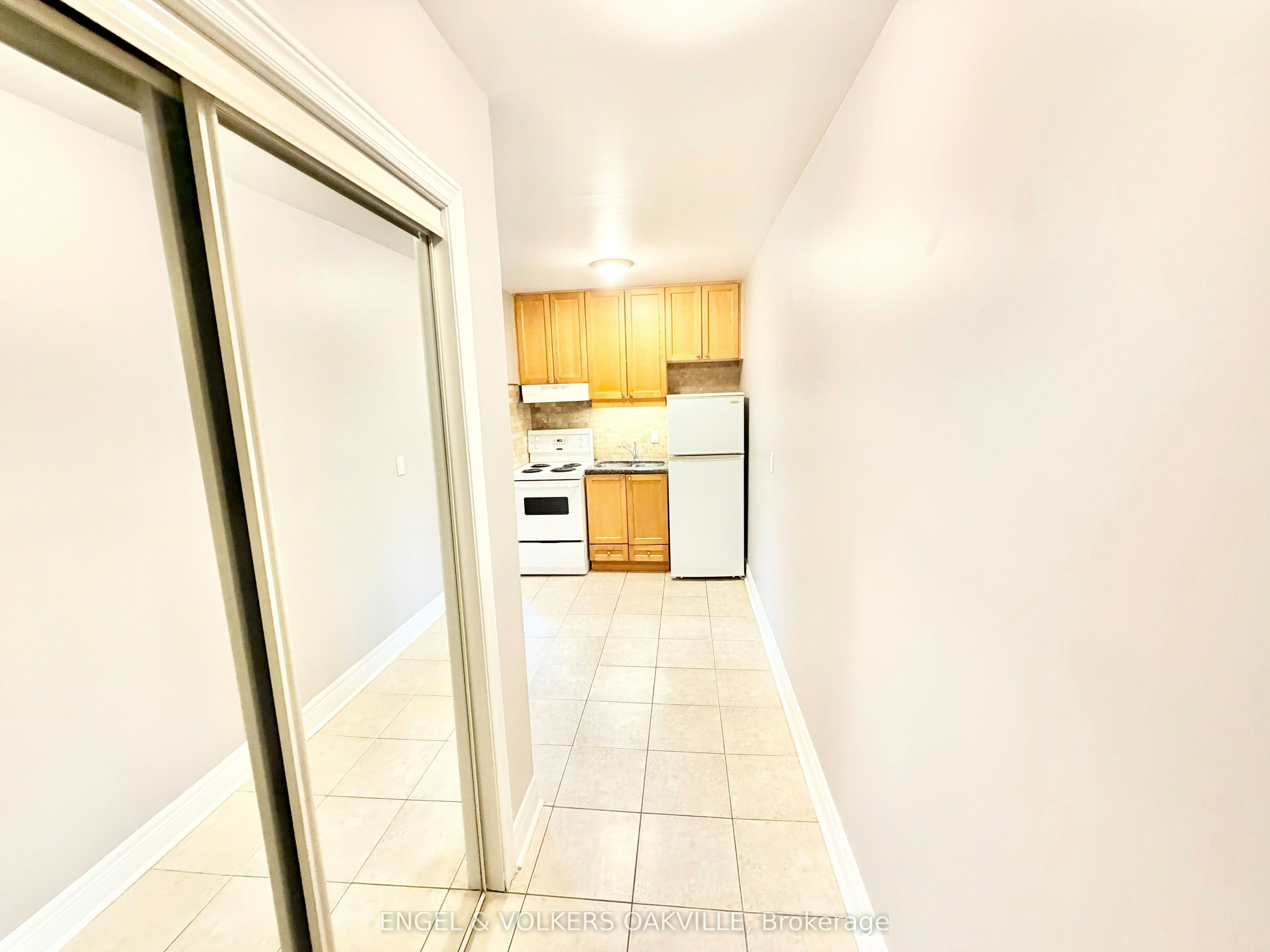 18-100 Twenty Fifth Street, Toronto, ON, M8V 3P9 - 2