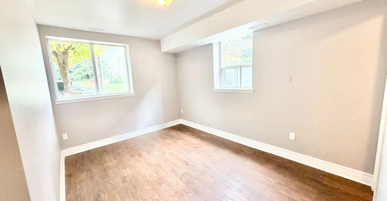 18-100 Twenty Fifth Street, Toronto, ON, M8V 3P9 - 4