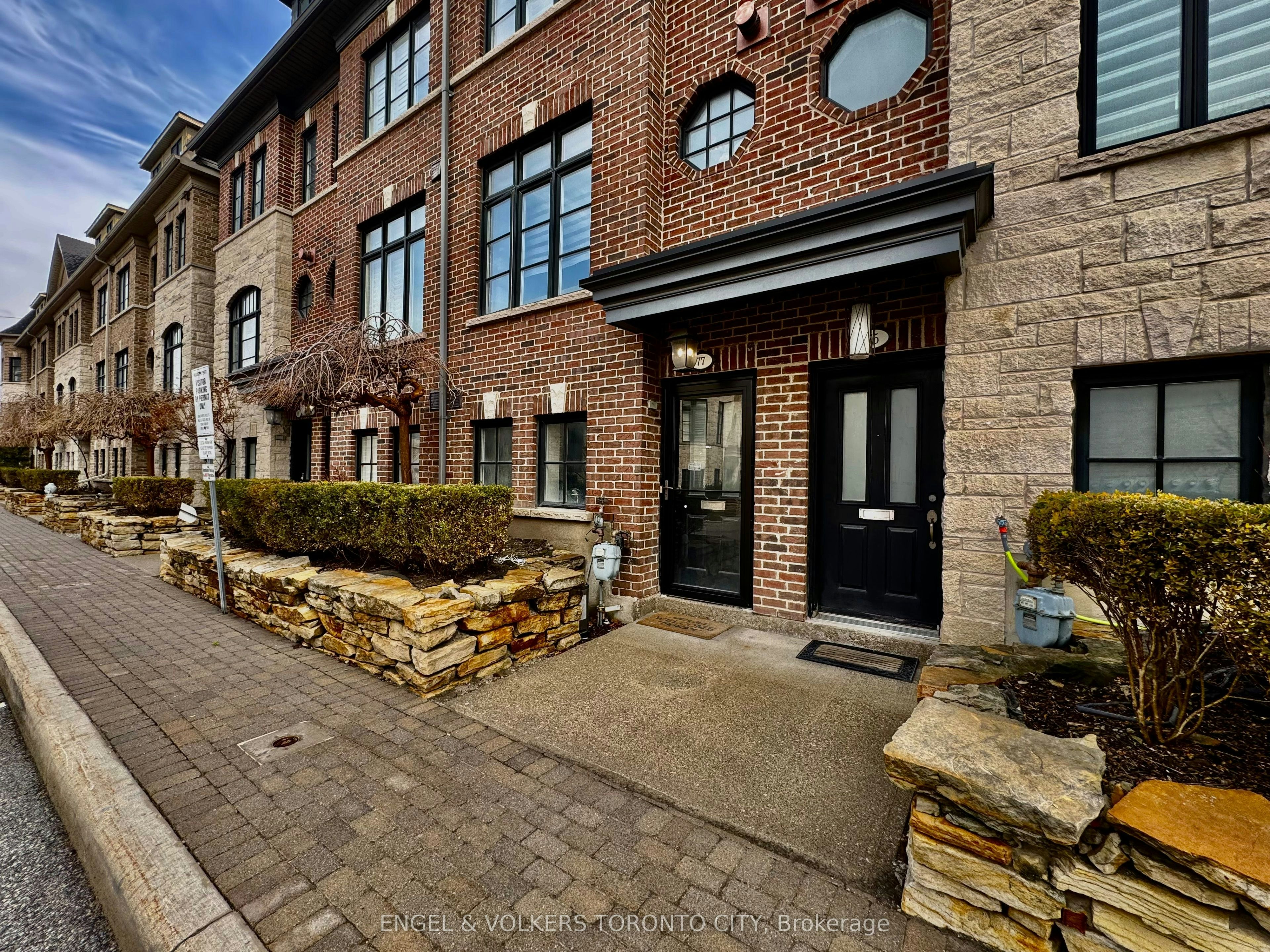 77 Ruby Lang Lane, Toronto, ON, M8Z 0B8
