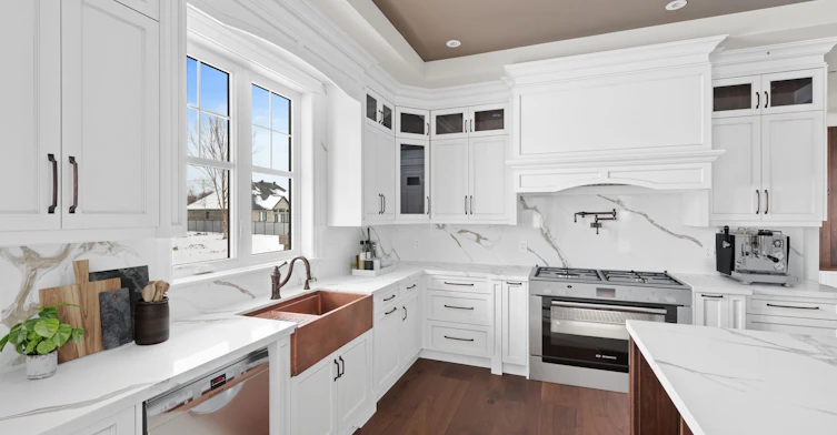 432 Ashbee Court, Manotick, ON, K4M 0A8 - 3