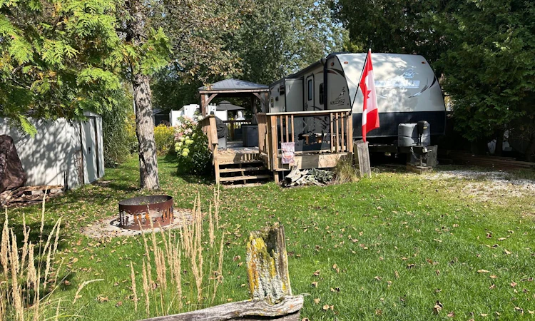 N/A T 2-7489 Sideroad 5 E