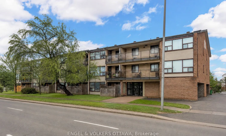 1490 Heron 202 Road