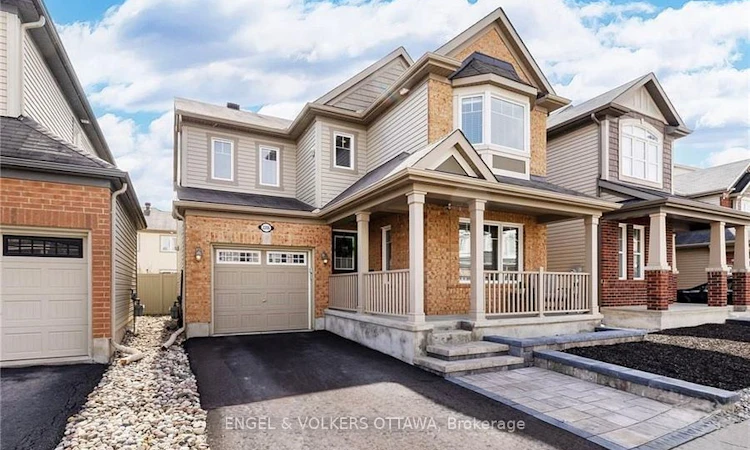 2206 Watercolours Way