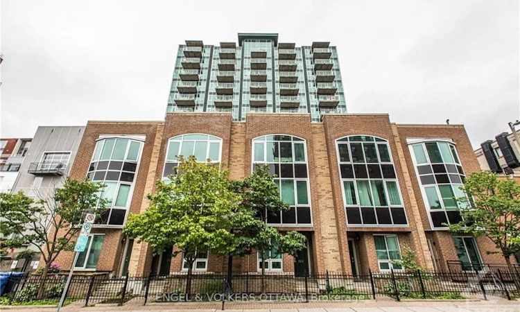 602-134 York Street