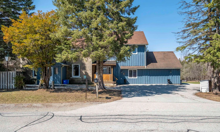 9206 Sideroad 17 Road
