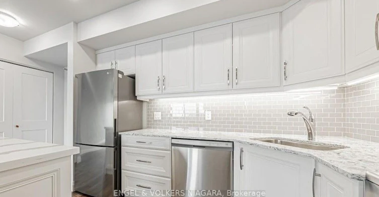 406-5698 Main Street, Niagara Falls, ON, L2G 5Z4 - 6