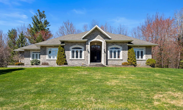 6370 Emerald Links Drive