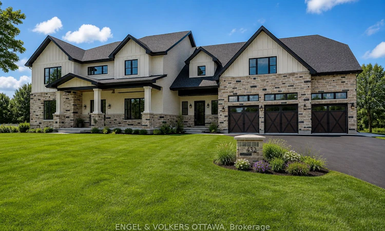 432 Ashbee Court
