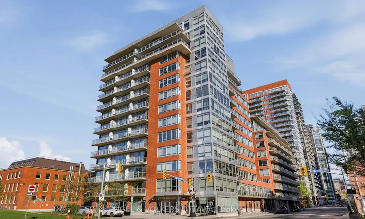1107-180 York Street