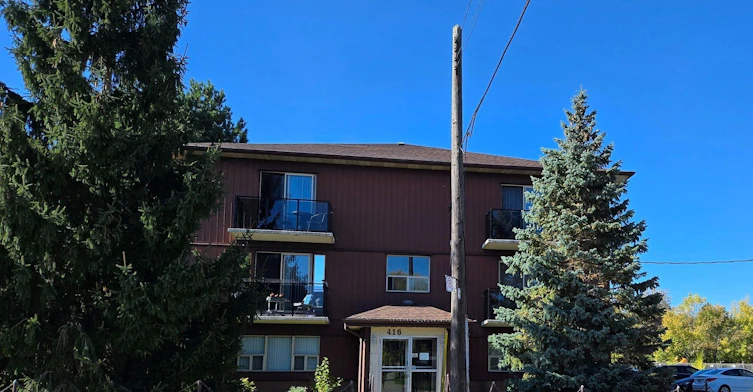 101-416 42nd Street E, Hamilton, ON, L8T 3A9 - 2