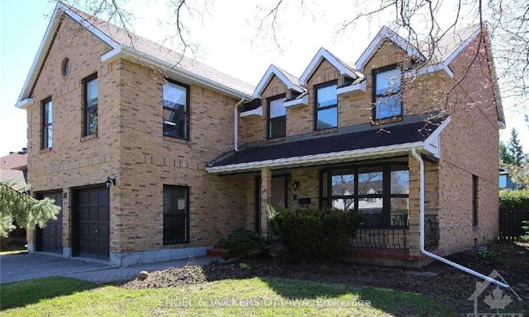 28 Country Club Drive