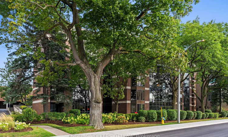 406-111 Echo Drive