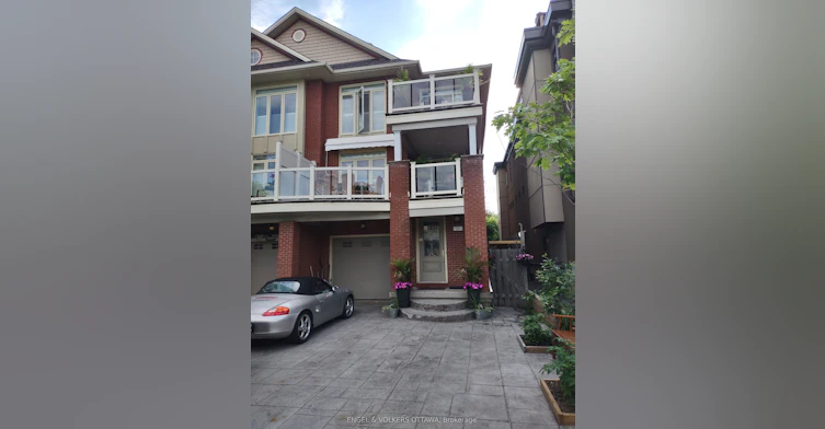 281 Kirchoffer Avenue, Ottawa, ON, K2A 1Y1 - 2
