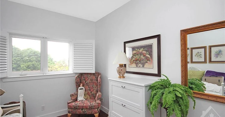 281 Kirchoffer Avenue, Ottawa, ON, K2A 1Y1 - 11