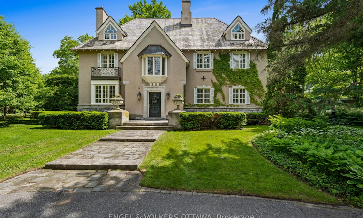 218 Coltrin Road