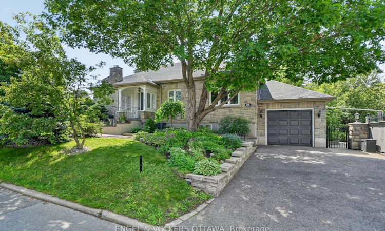 246 Mountbatten Avenue