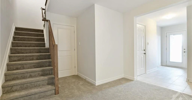 18 Verglas Lane, Ottawa, ON, K1W 0P5 - 3