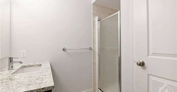 18 Verglas Lane, Ottawa, ON, K1W 0P5 - 23