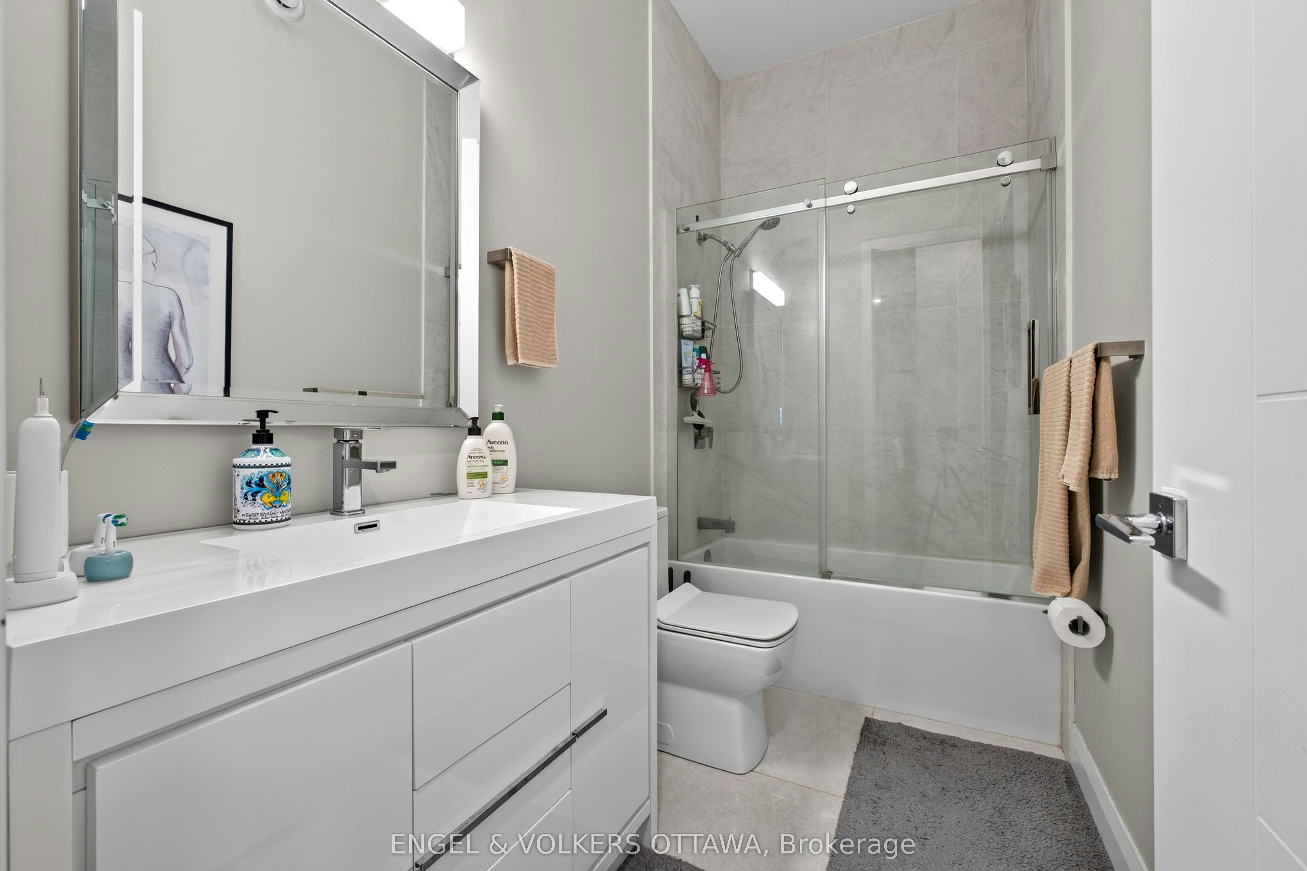 D-44 Byron Avenue, Ottawa, ON, K1Y 3J1 - 40