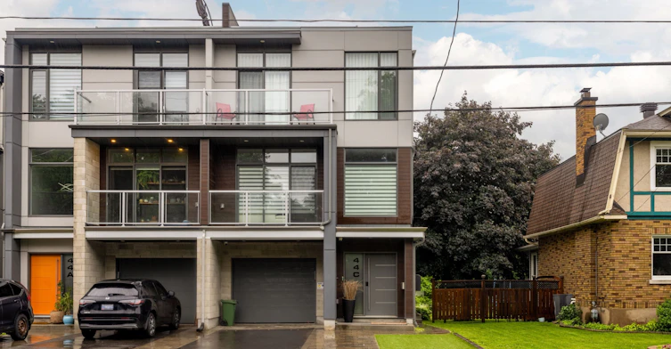 D-44 Byron Avenue, Ottawa, ON, K1Y 3J1