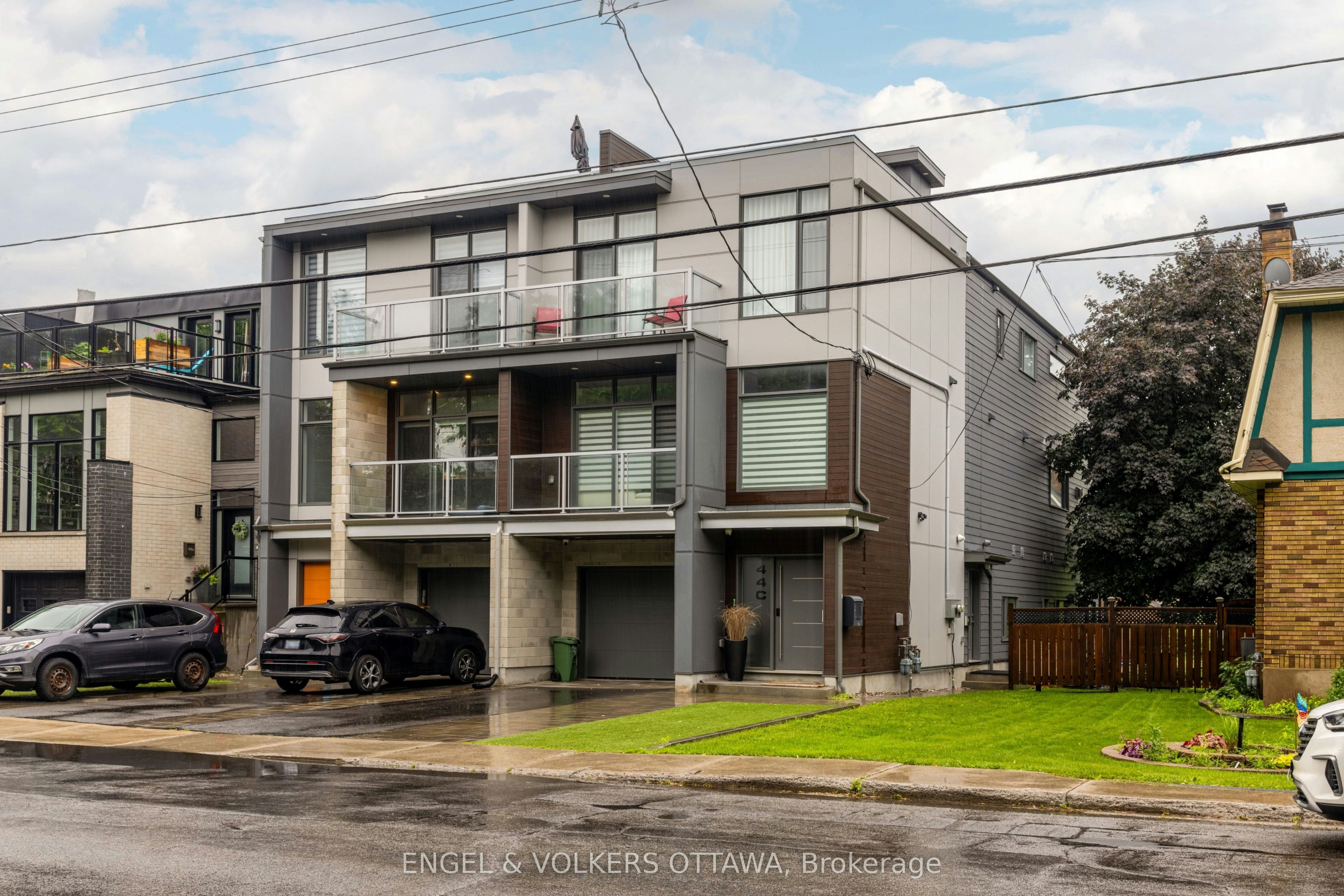 D-44 Byron Avenue, Ottawa, ON, K1Y 3J1 - 2