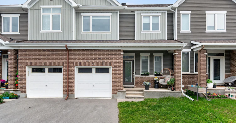 33 Focality Crescent, Manotick, ON, K2J 6W7