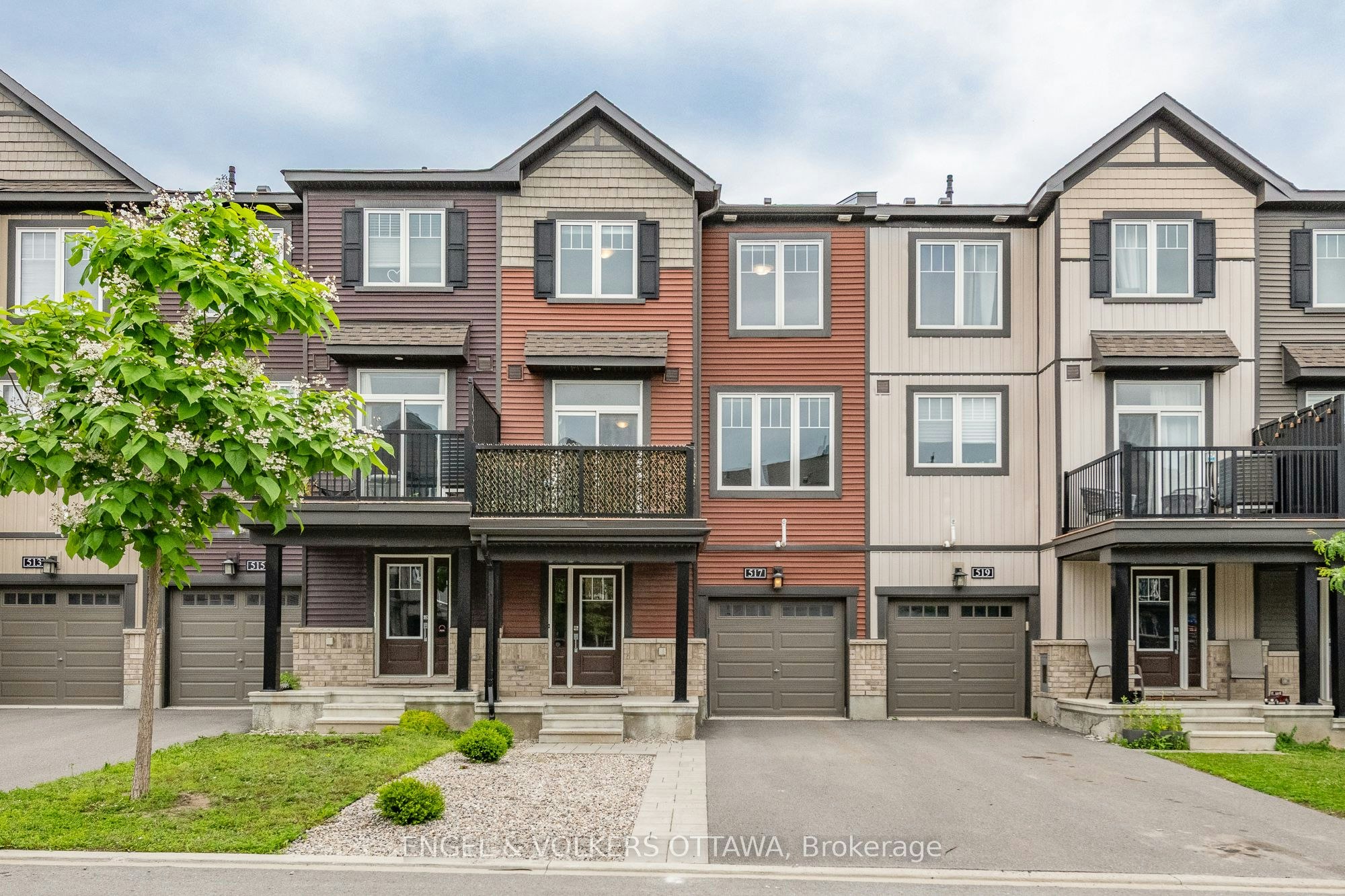 517 Galmoy Way, Manotick, ON, K2J 6V1