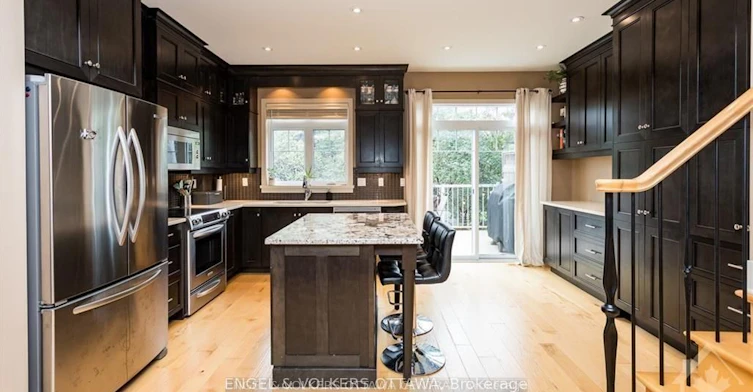 267 Kirchoffer Avenue, Ottawa, ON, K2A 1Y1 - 14