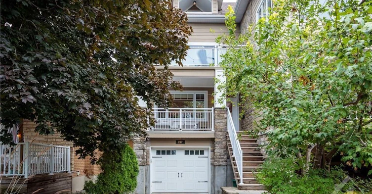 267 Kirchoffer Avenue, Ottawa, ON, K2A 1Y1