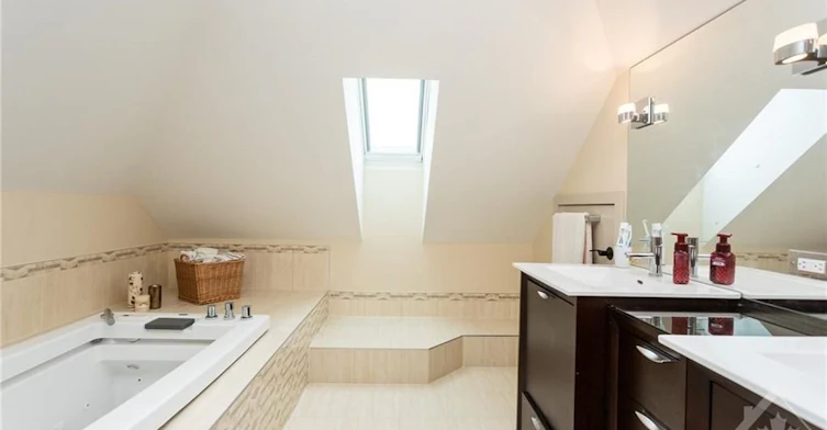 267 Kirchoffer Avenue, Ottawa, ON, K2A 1Y1 - 36