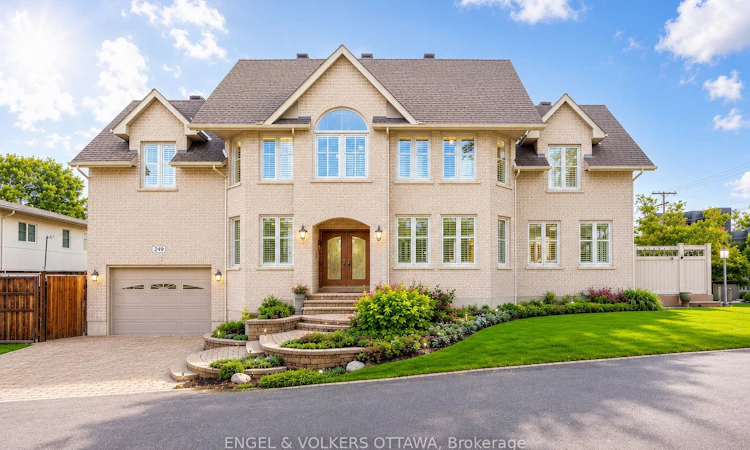 249 Atlantis Avenue