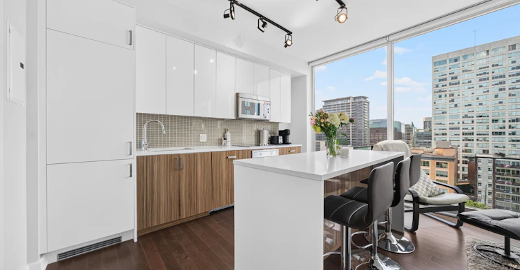 1011-300 Lisgar Street, Ottawa, ON, K2P 0E2 - 7
