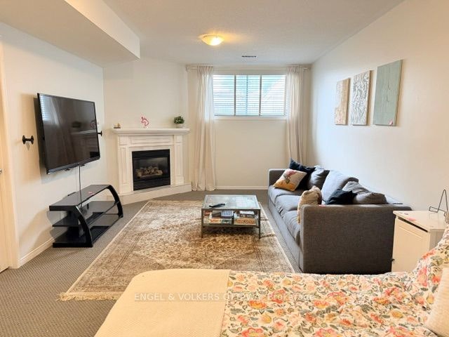 124 Landover Crescent, Ottawa, ON, K2M 2W2 - 33