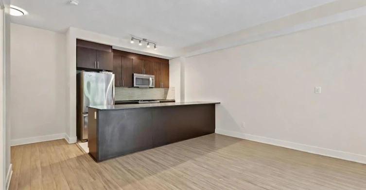 88 Holmwood Avenue, Ottawa, ON, K1S 2P1 - 4
