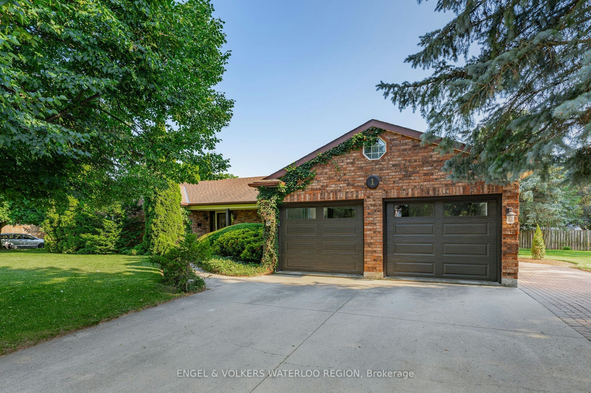 1 Alten Way, Woolwich, ON, N0B 2M1