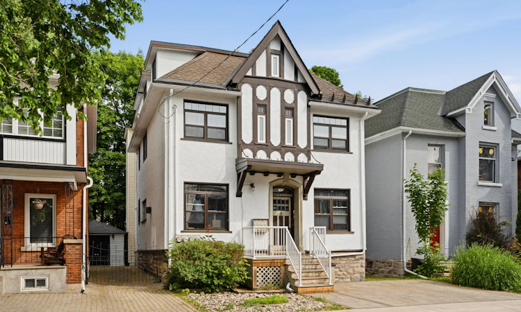 491 Mcleod Street