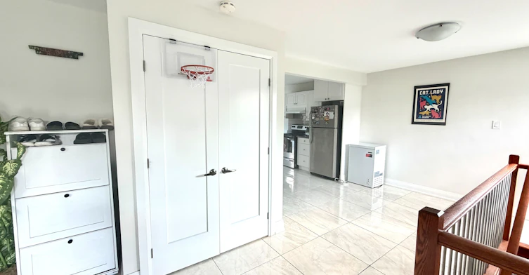 44 Granton Avenue, Ottawa, ON, K2G 1W8 - 3