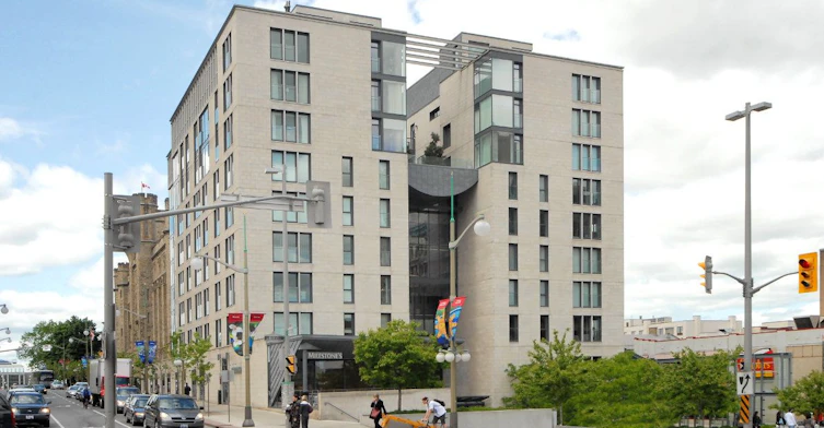 403-700 Sussex Drive N, Ottawa, ON, K1N 1K4