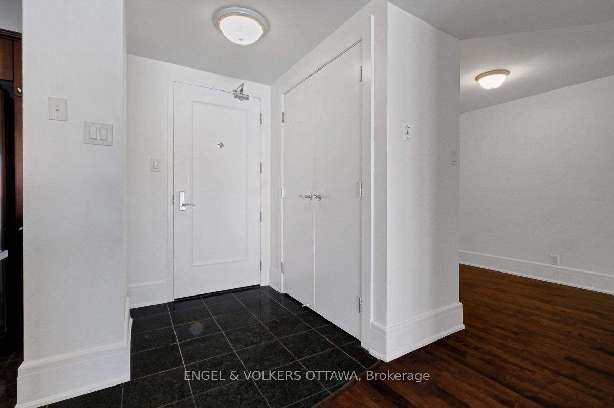 403-700 Sussex Drive N, Ottawa, ON, K1N 1K4 - 4