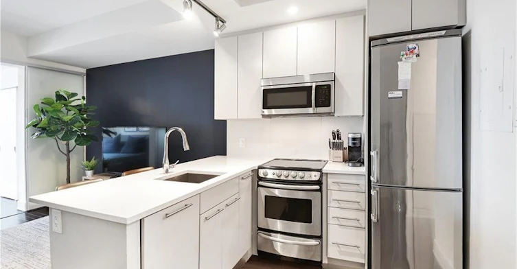 108 Richmond 208 Road, Ottawa, ON, K1Z 0B3 - 5