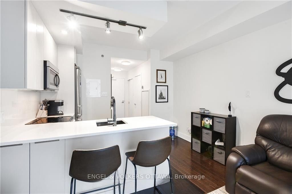 108 Richmond 208 Road, Ottawa, ON, K1Z 0B3 - 17