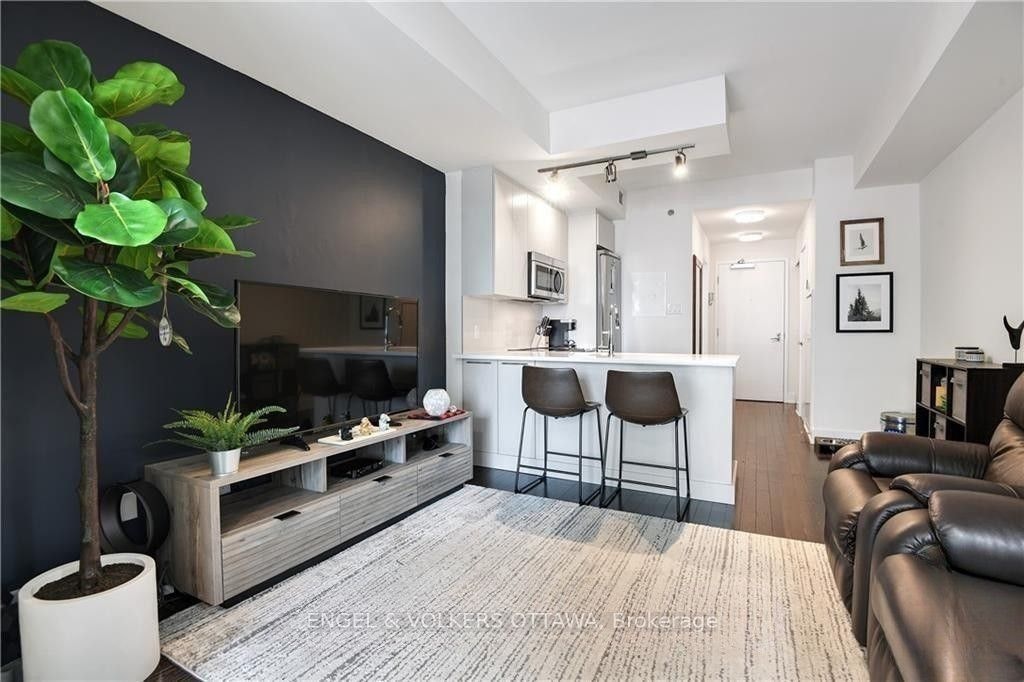 108 Richmond 208 Road, Ottawa, ON, K1Z 0B3 - 8