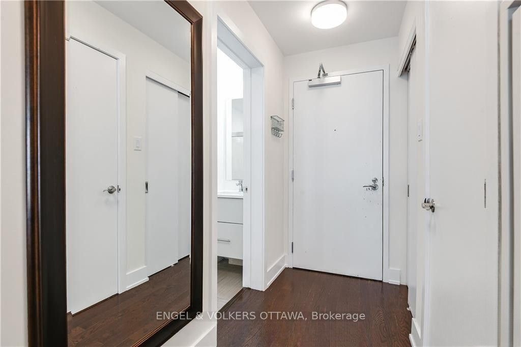 108 Richmond 208 Road, Ottawa, ON, K1Z 0B3 - 4